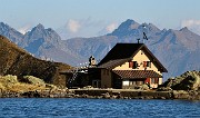 90 Vista sul Lago Pizzotti e Rif. Benignim sullo sfondo del Pradella